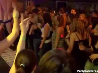 Skupina dospělý klip divoký patty na noc klub