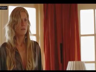 Sophie hilbrand - holenderskie blone, nagi w publiczne, masturbacja & brudne klips sceny - zomerhitte (2008)